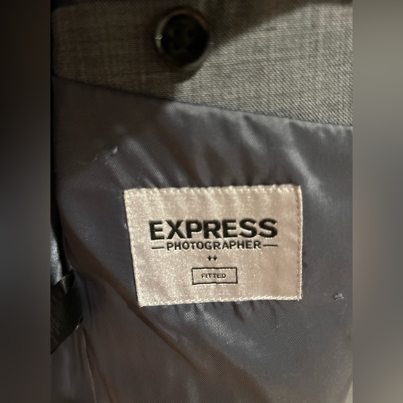 Express Photographers Fitted 2-Piece Suit Gray Jacket 40S, Pants 36X30 - Picture 7 of 13